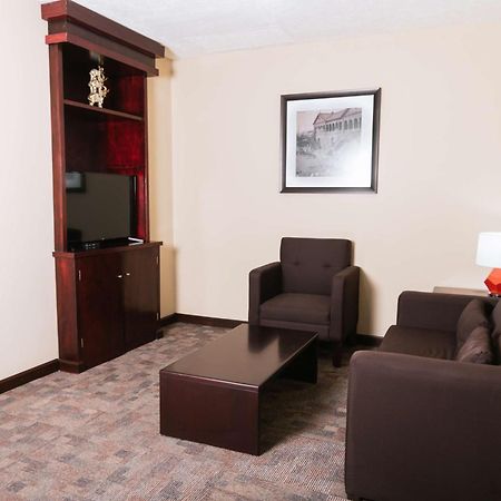 Hampton Inn Tampico Zona Dorada Bagian luar foto
