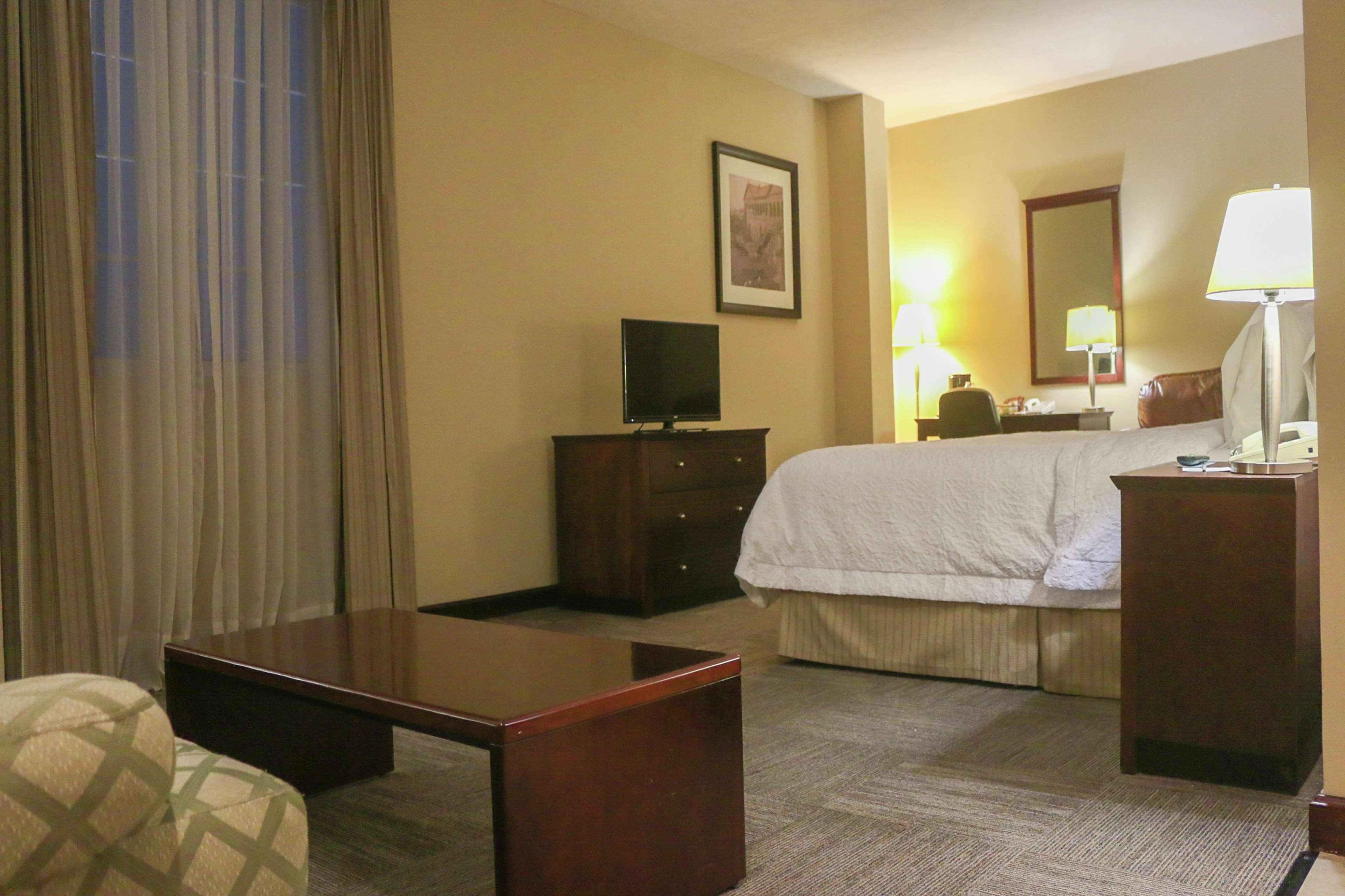 Hampton Inn Tampico Zona Dorada Bagian luar foto