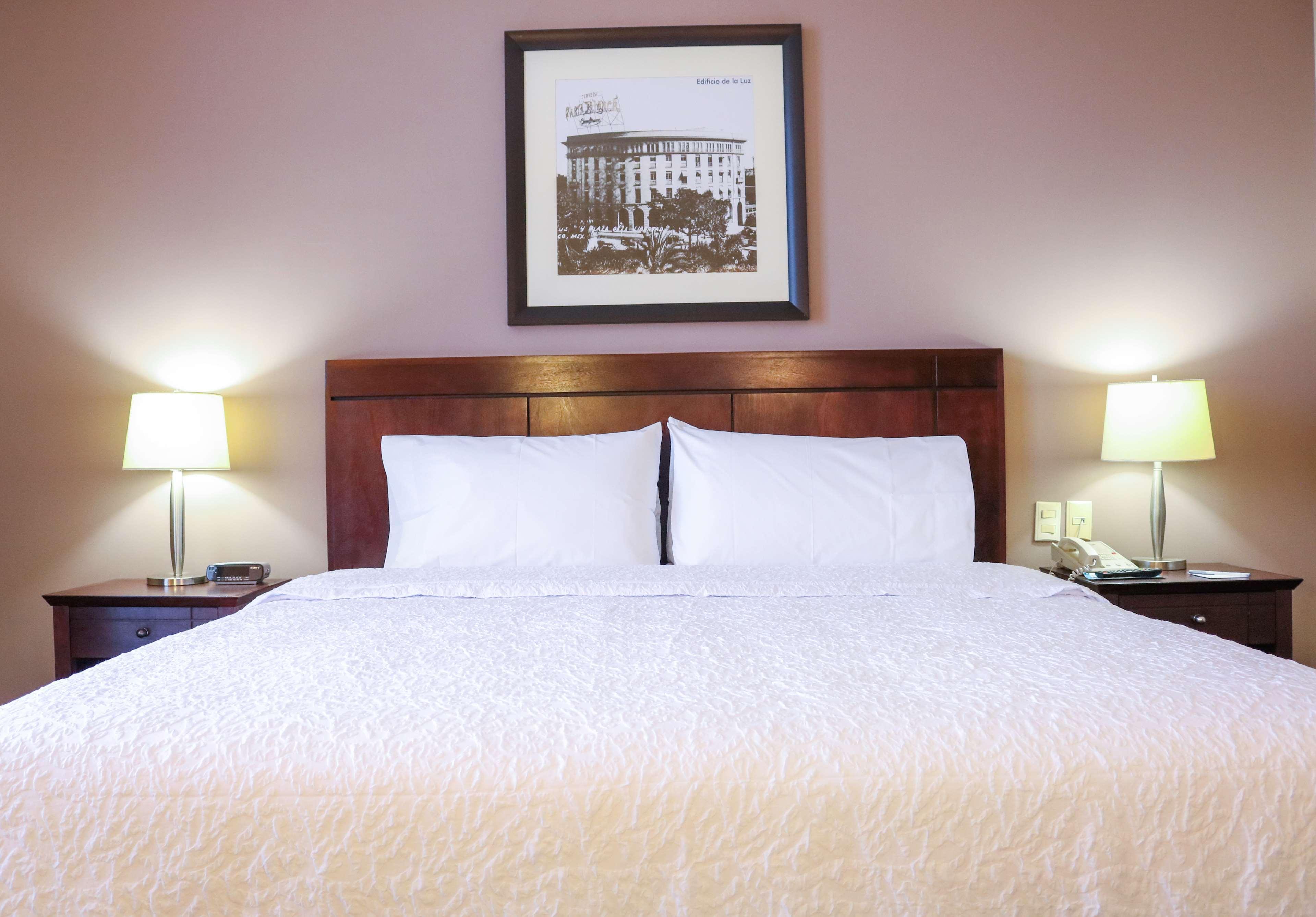 Hampton Inn Tampico Zona Dorada Bagian luar foto