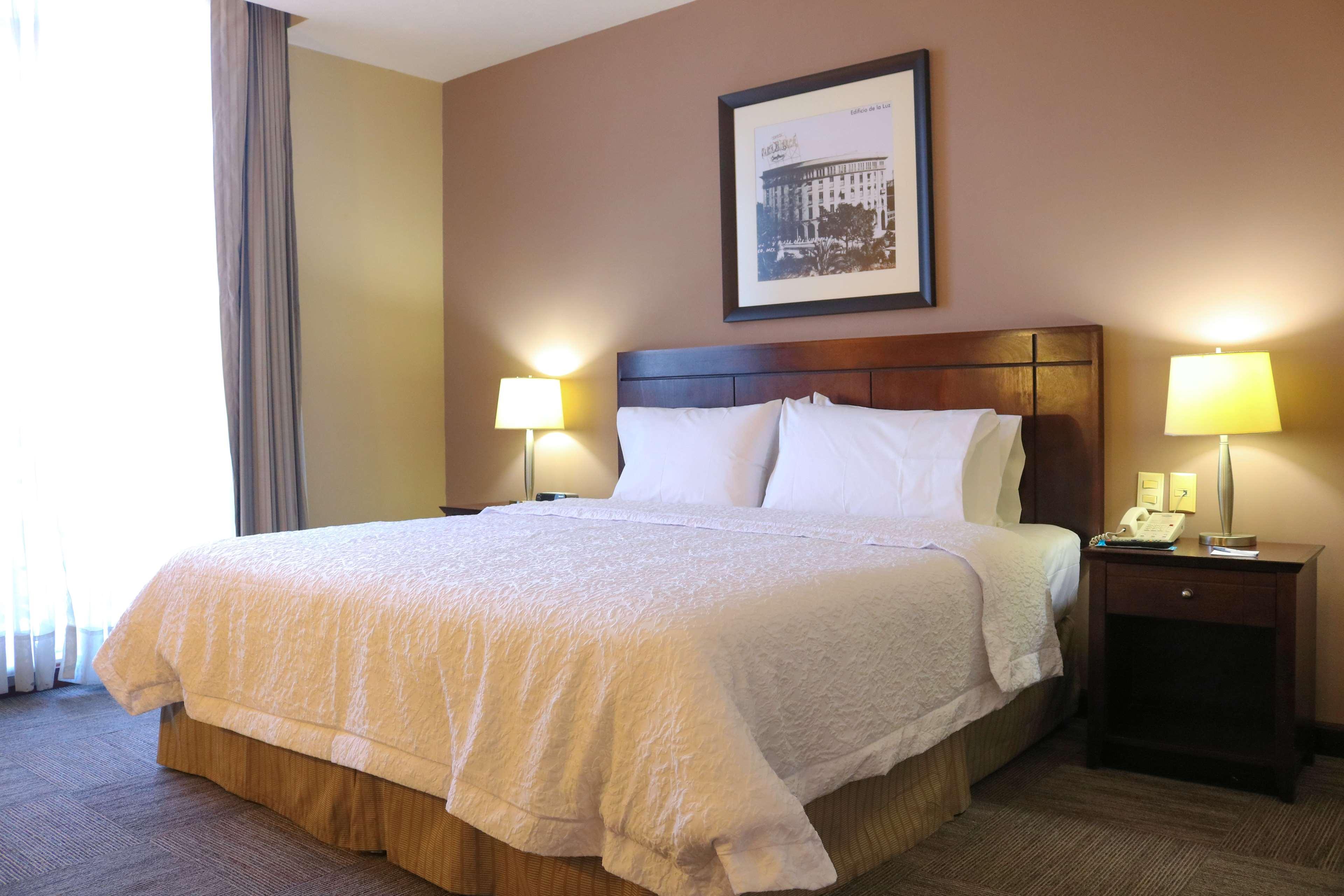 Hampton Inn Tampico Zona Dorada Bagian luar foto