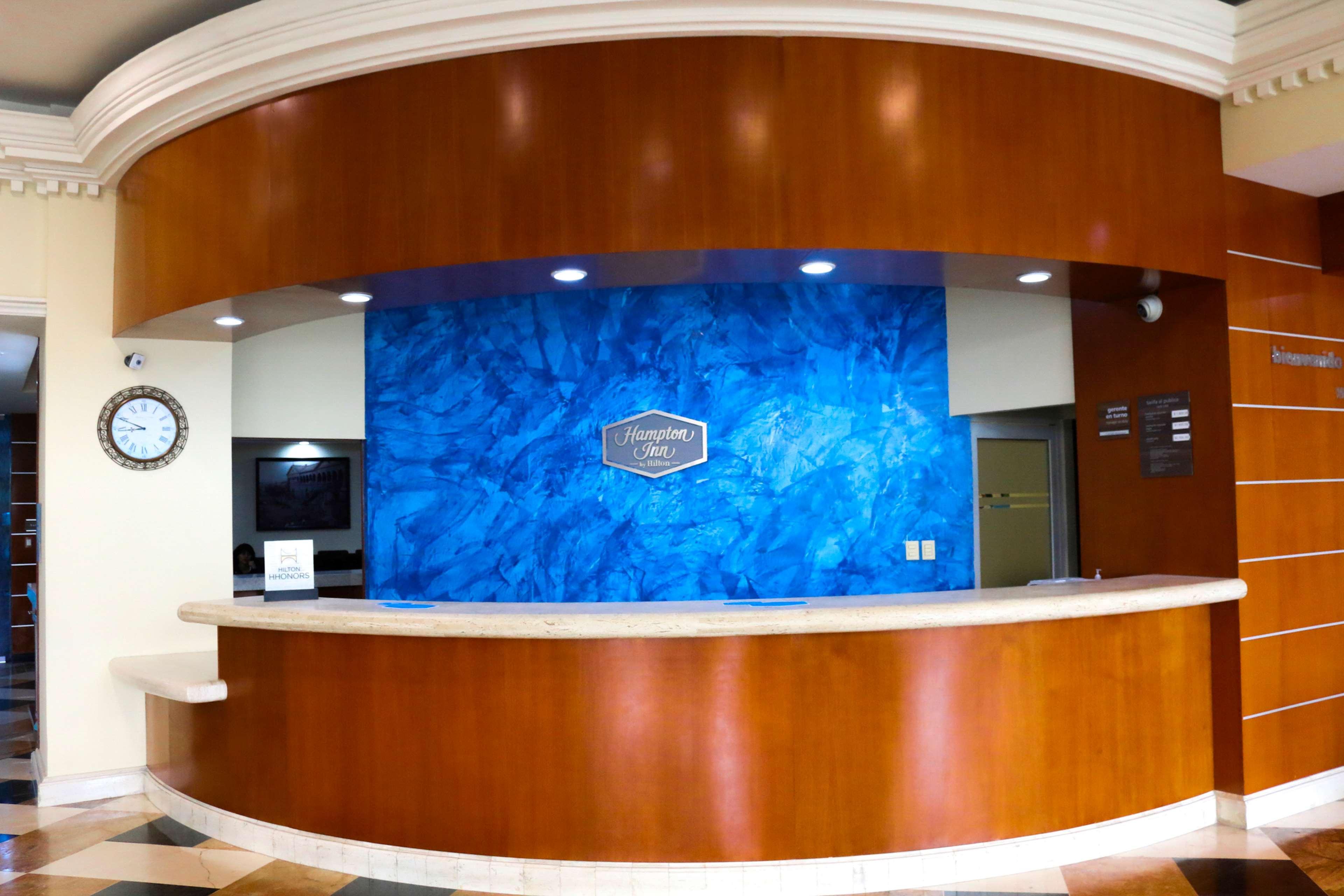 Hampton Inn Tampico Zona Dorada Bagian luar foto