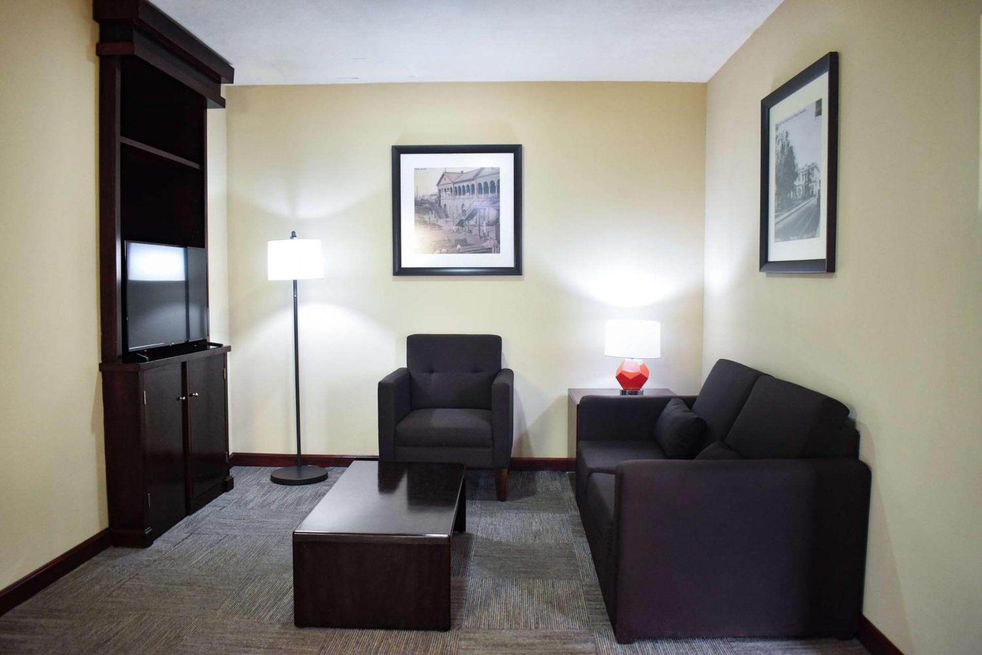 Hampton Inn Tampico Zona Dorada Bagian luar foto