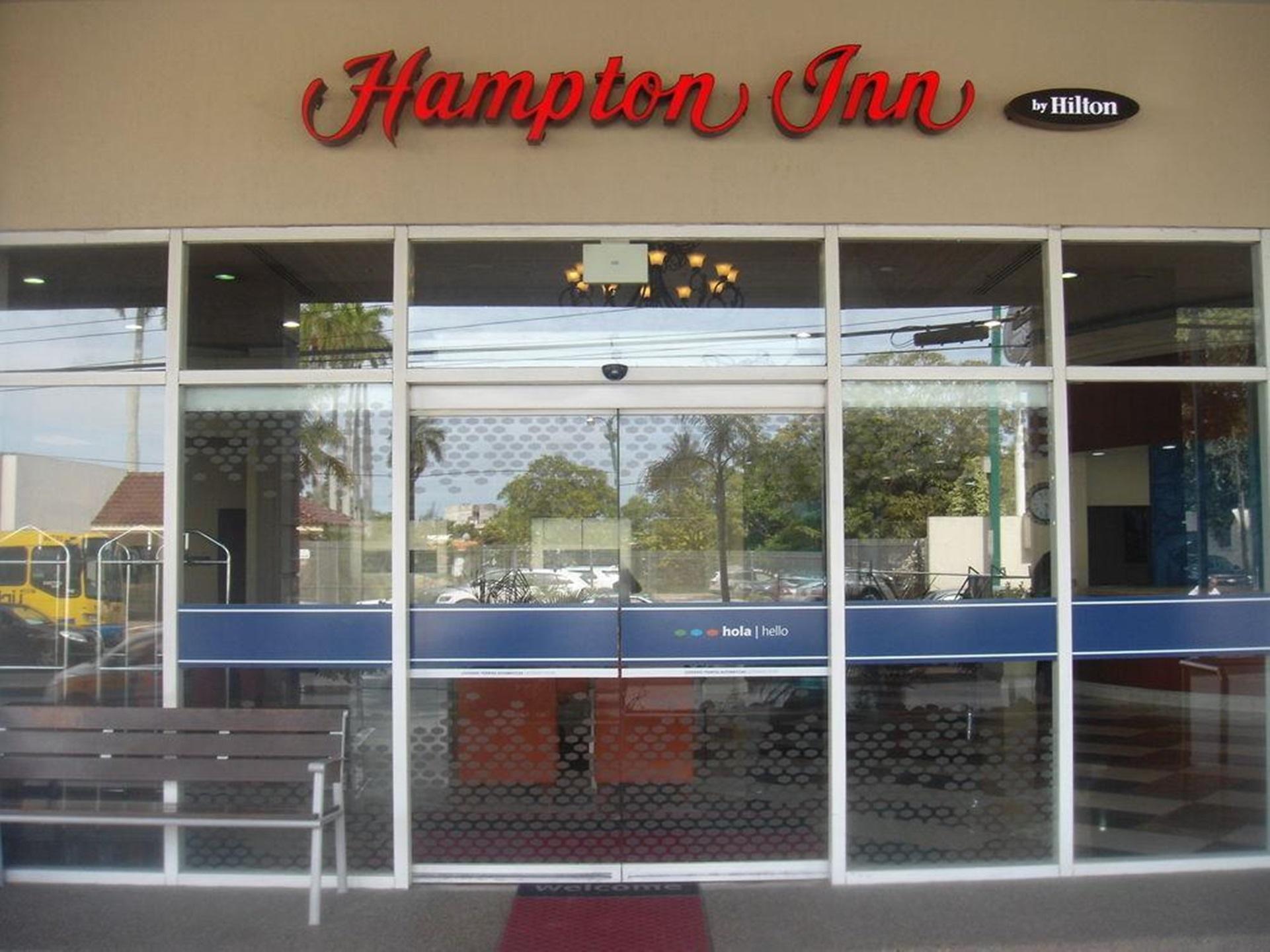 Hampton Inn Tampico Zona Dorada Bagian luar foto